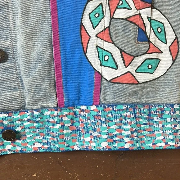 Vintage 90’s denim jacket - Picture 7 of 16